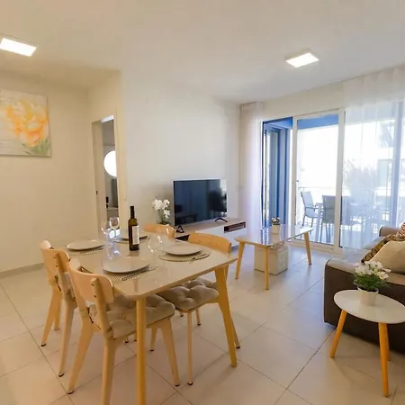 Modern 2br With Balcony And Gym Hh 公寓