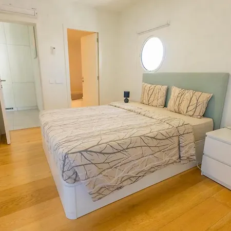 Modern 2br With Balcony And Gym Hh 公寓 *