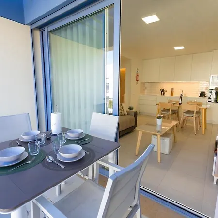 公寓 Modern 2br With Balcony And Gym Hh *